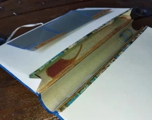 photo d'un porte-documents à soufflets A5, vue 3, créations Endless Detours